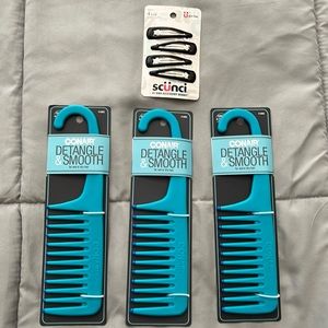 Conair Detangle Comb and Scunci Hair snap clips